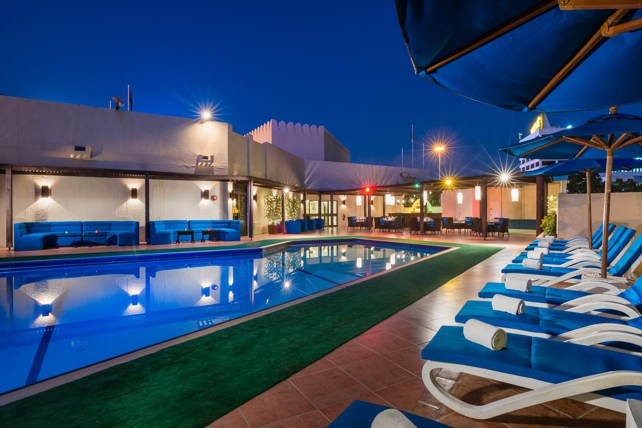 Tulip Inn Downtown Μουσκάτ Εξωτερικό φωτογραφία