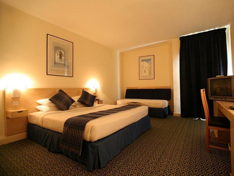 Tulip Inn Downtown Μουσκάτ Εξωτερικό φωτογραφία