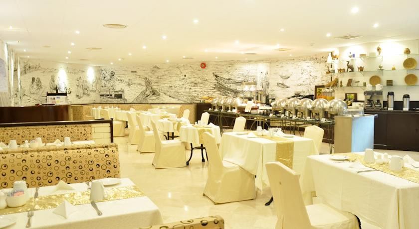 Tulip Inn Downtown Μουσκάτ Εξωτερικό φωτογραφία
