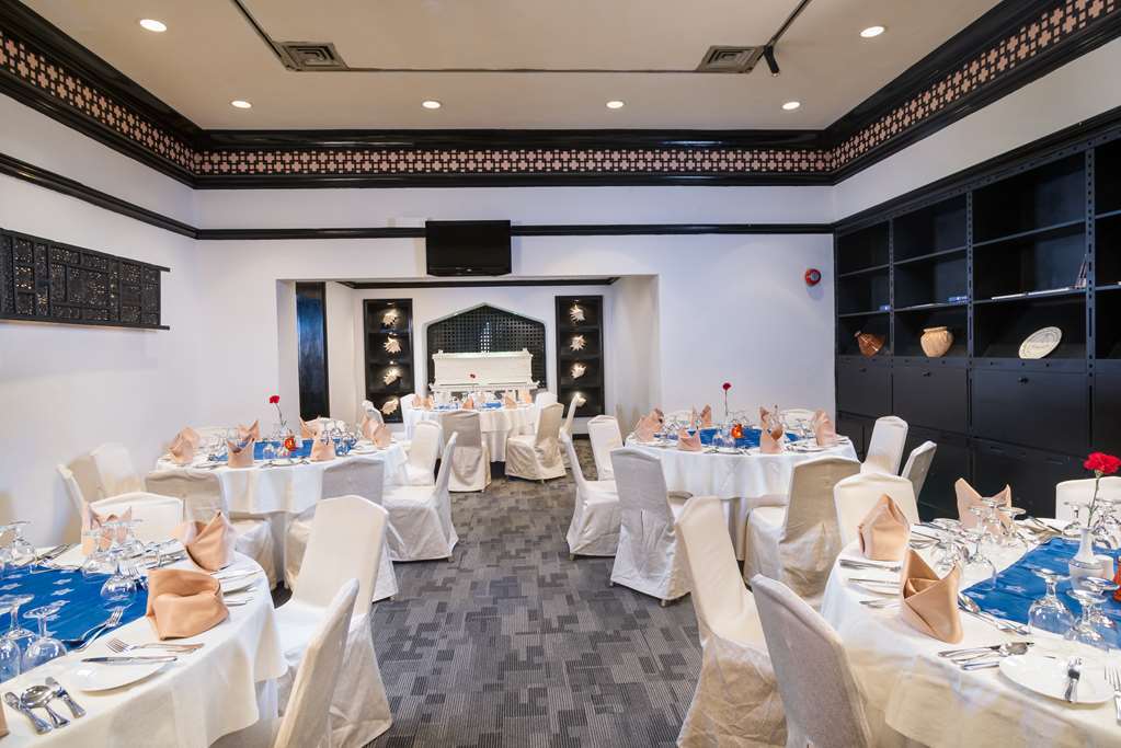 Tulip Inn Downtown Μουσκάτ Εξωτερικό φωτογραφία
